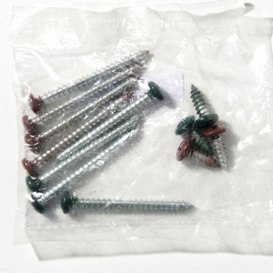 Closer Screw Pack, Forest Green and Wineberry - 35360 Closer Screw Pack, Forest Green and Wineberry - 35360